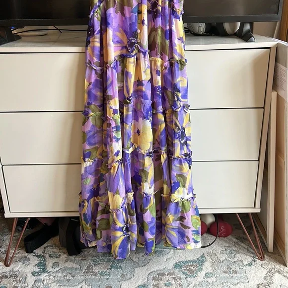 Purple floral dress. - Picture 4 of 6